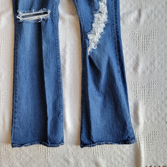 Levi's Ribcage Boot Distressed 90's High Waisted Casual Denim Jean- Dark Wash - Picture 6 of 10